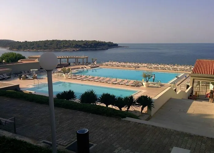 리조트 Arena Verudela 4*