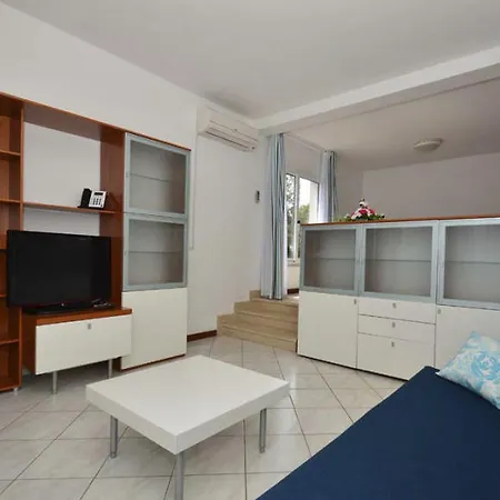 Θέρετρο Arena Verudela 4*