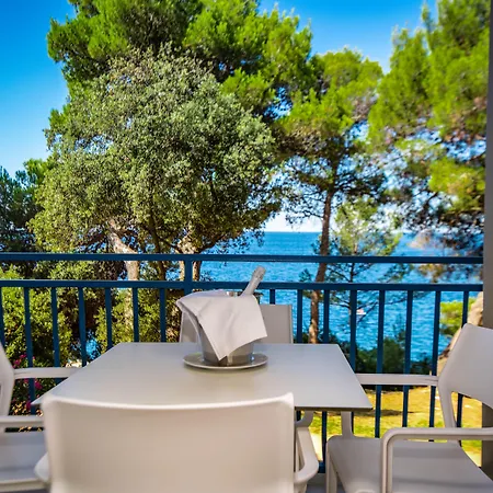 Arena Verudela Rezort 4*