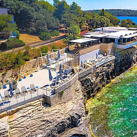 Arena Verudela Rezort 4*