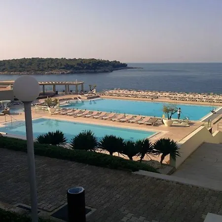 Resort Arena Verudela 4*