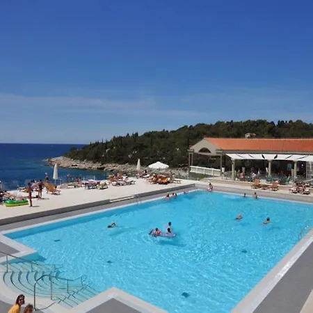 Resort Arena Verudela