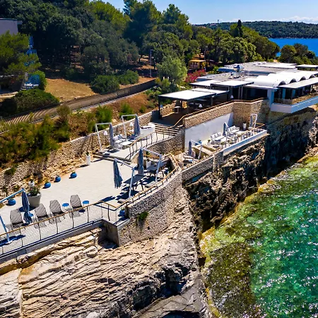 Arena Verudela Θέρετρο
