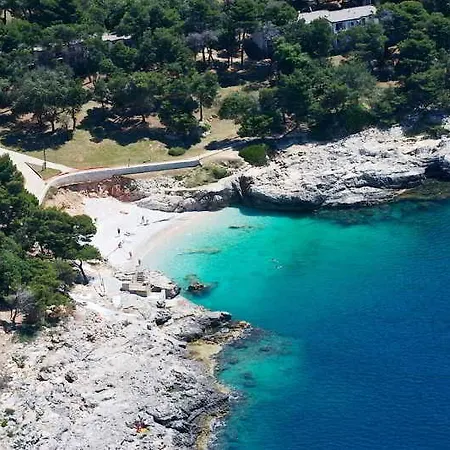 Resort Arena Verudela 4*